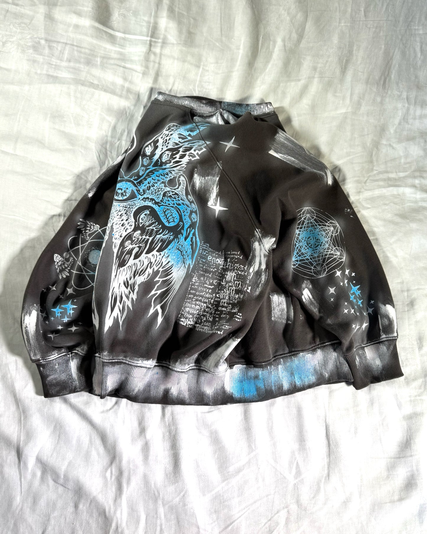 I survived things I never thought i would (oversized M)
