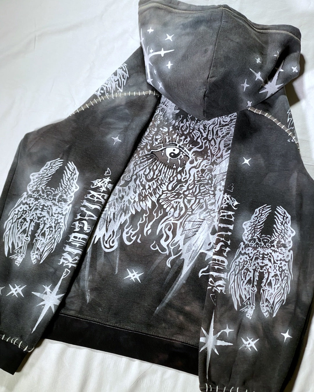 Wounds into Wisdom (XL)