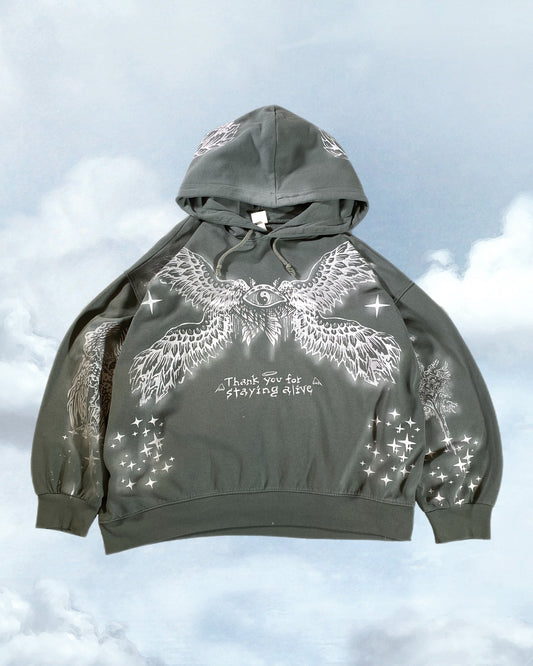 Every crack lets light reach deeper (L-XL)