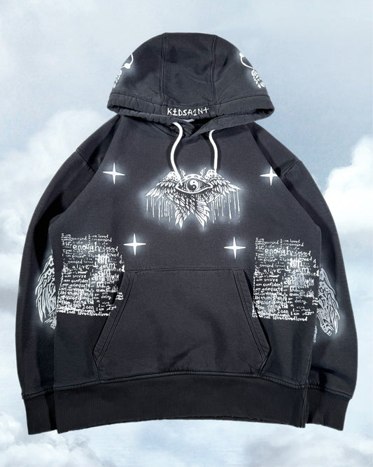 I can stay open-hearted for one small moment longer (oversized L)