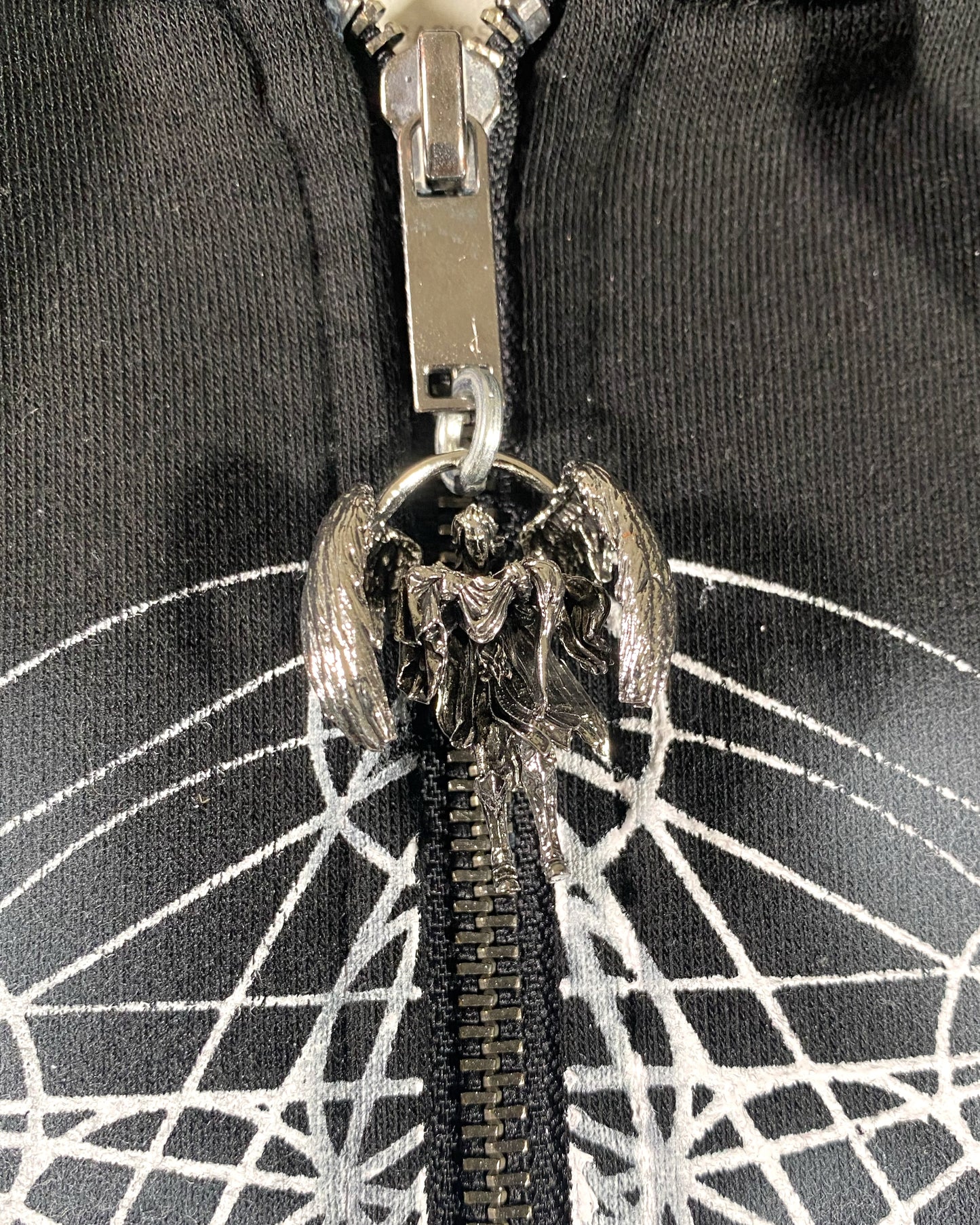 I hold space for the parts of me that were rejected (M)