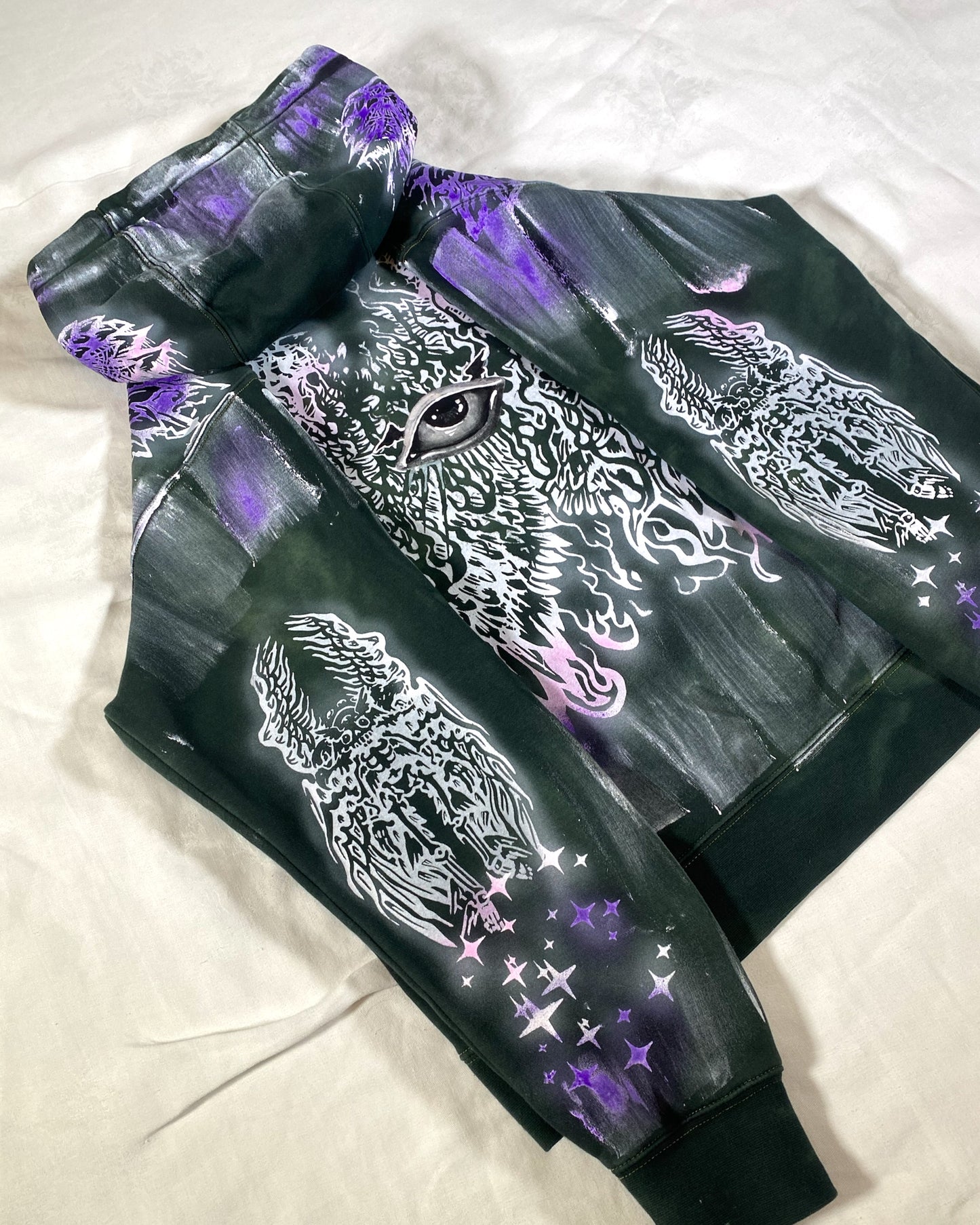 I hold space for every version of me (oversized M)
