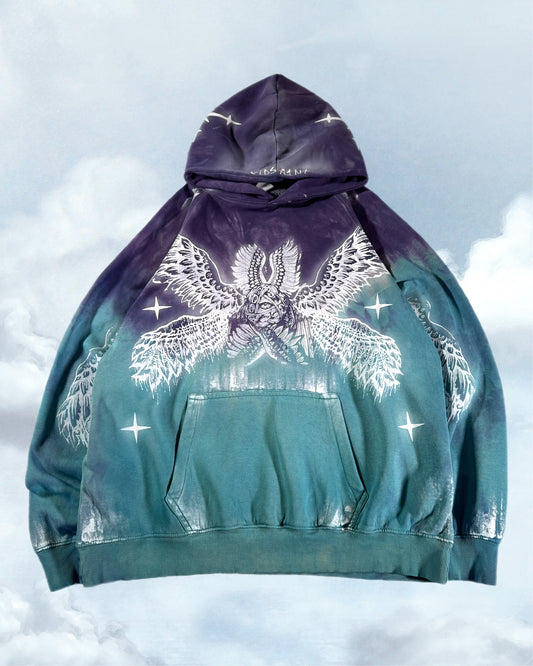 I am brave for keeping my heart open (oversized M)