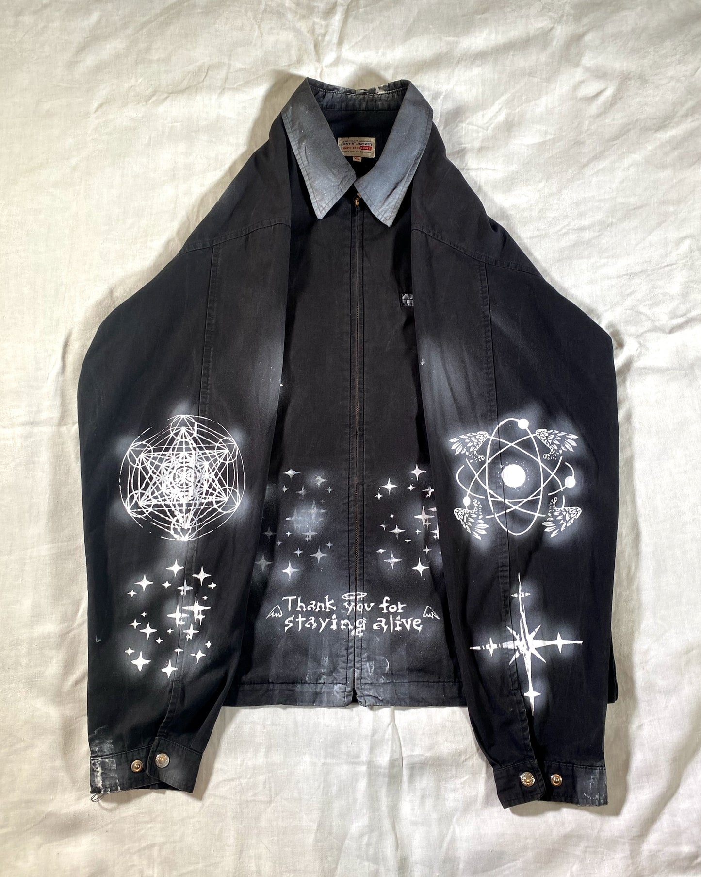 I show up as my full authentic self (XL)