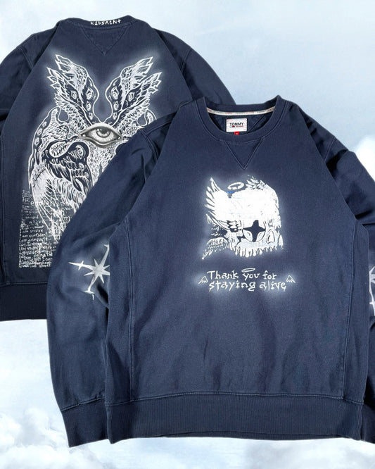 I am allowed to take up space (oversized M)