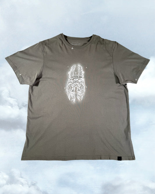 I am worthy of love even in low moments (L)