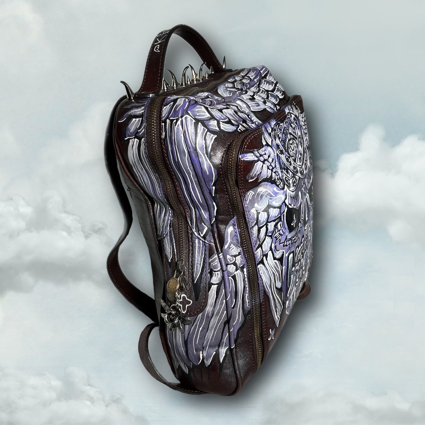 SHADOW GUARDIAN (leather backpack)