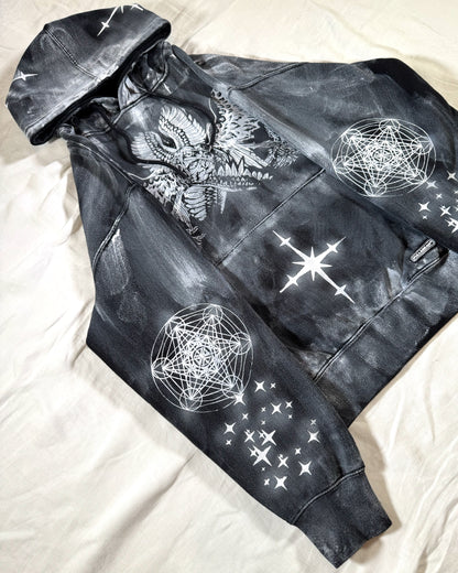 I don’t have to betray myself to feel safe (oversized L)