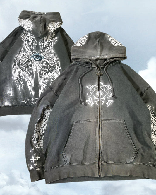 I am releasing the belief that I must be smaller to be accepted (oversized M)