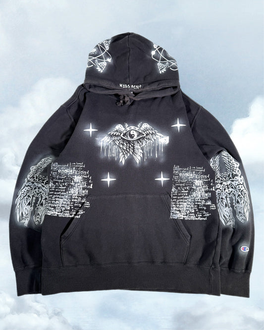 I feel happy knowing that there are great experiences waiting for me (L)